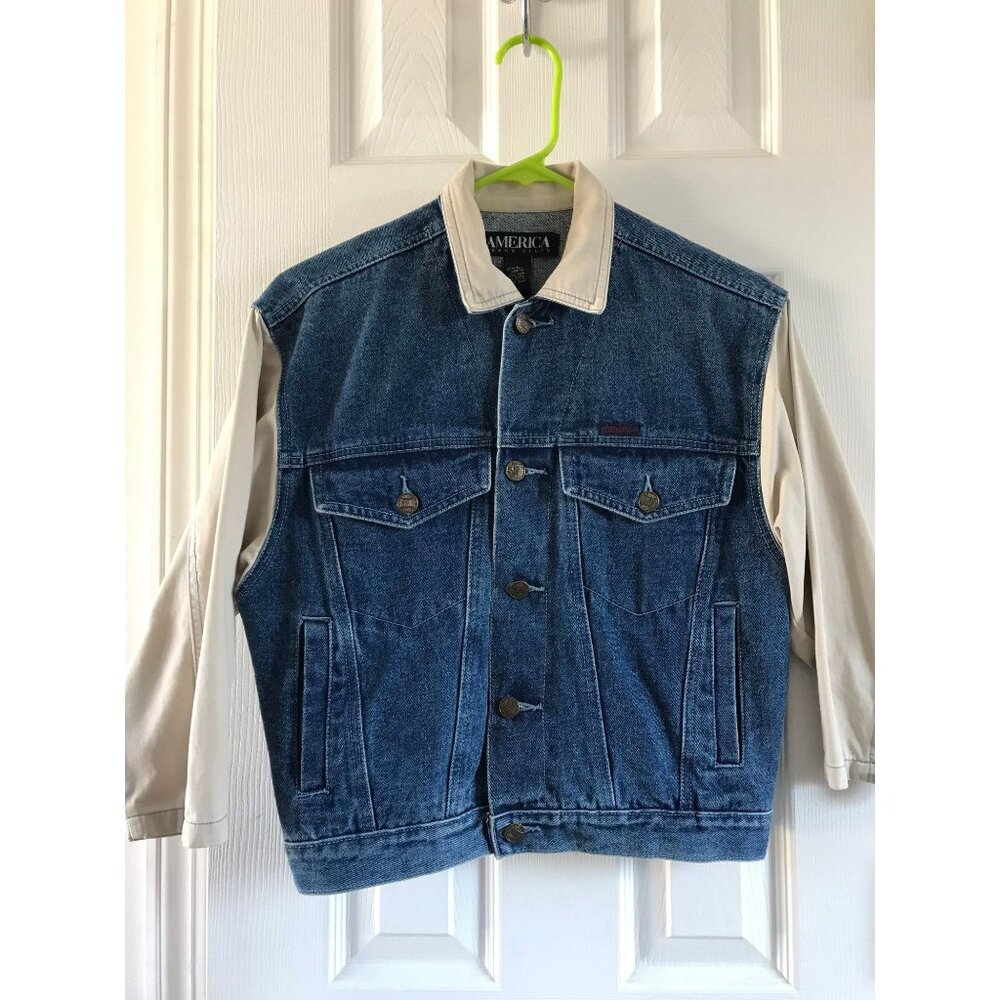 Vtg 1970's Perry Ellis America  Denim Jean Jacket Size S With Neutral Colored Fa